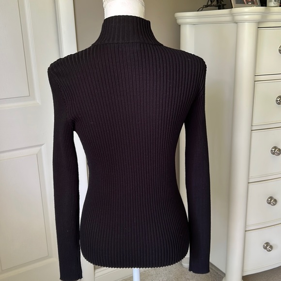 Ladies Cardigan Sweater - Picture 2 of 4